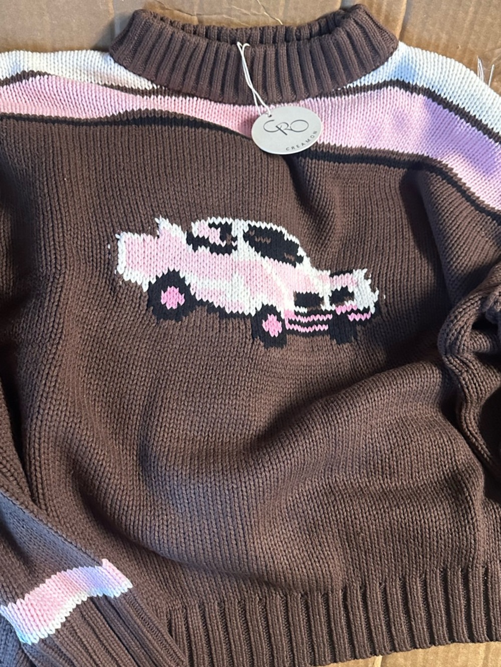 Cozy Retro Car CreamOn Sweater - Brown & Pink